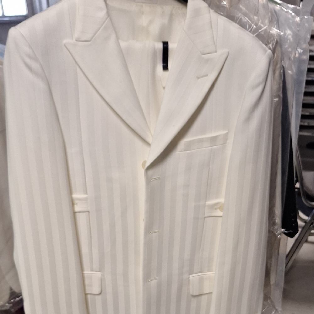 Elegant White Striped Boys Suit
